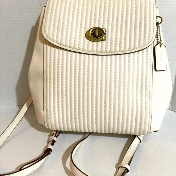 Coach white mini convertible leather backpack - Picture 7 of 12